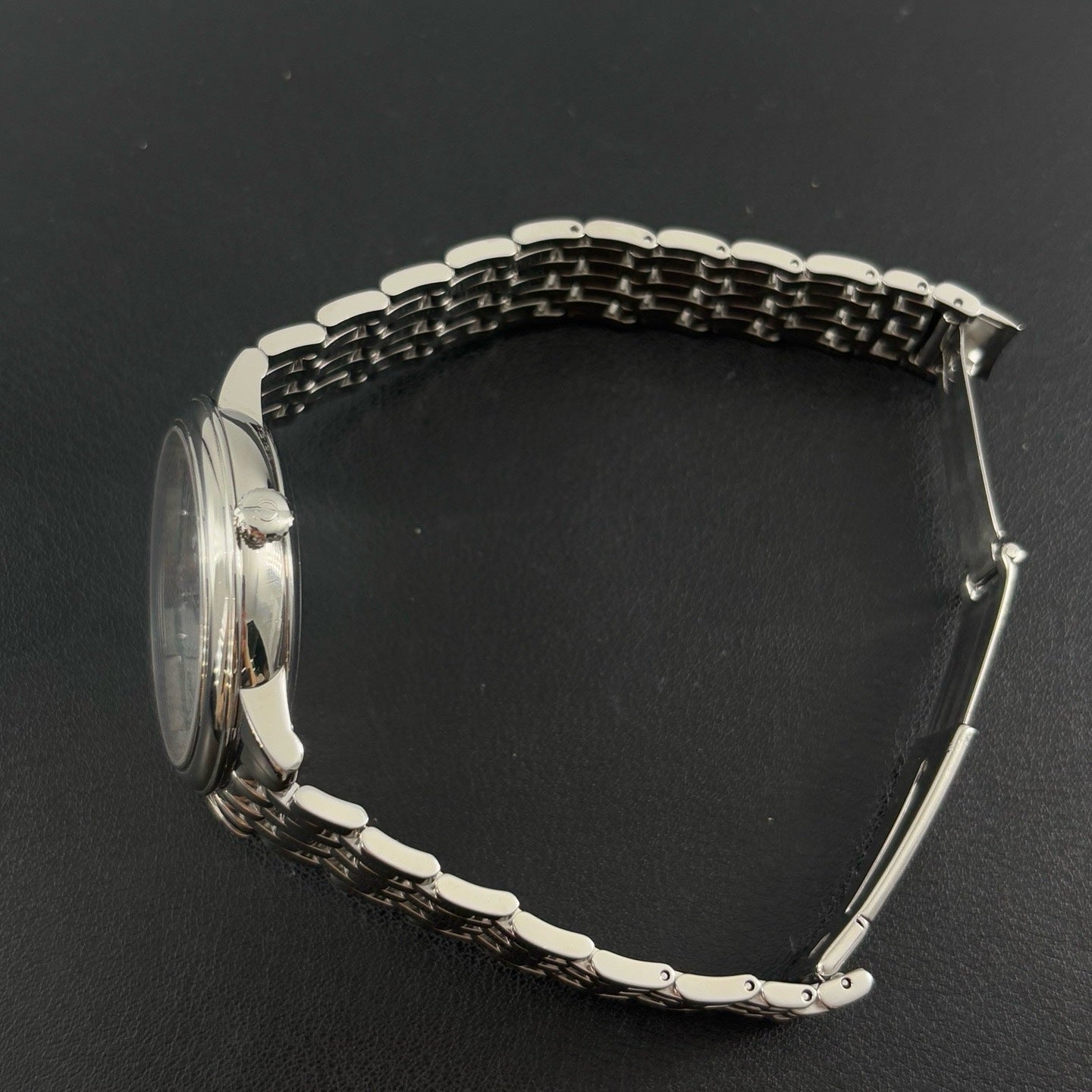 Omega De Ville 424.10.40.20.03.002 watch only