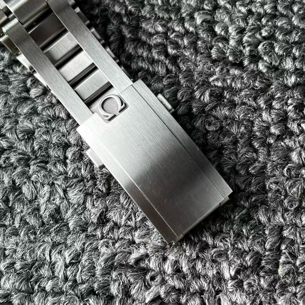 Omega Speedmaster 332.10.41.51.01.002 2025 full set