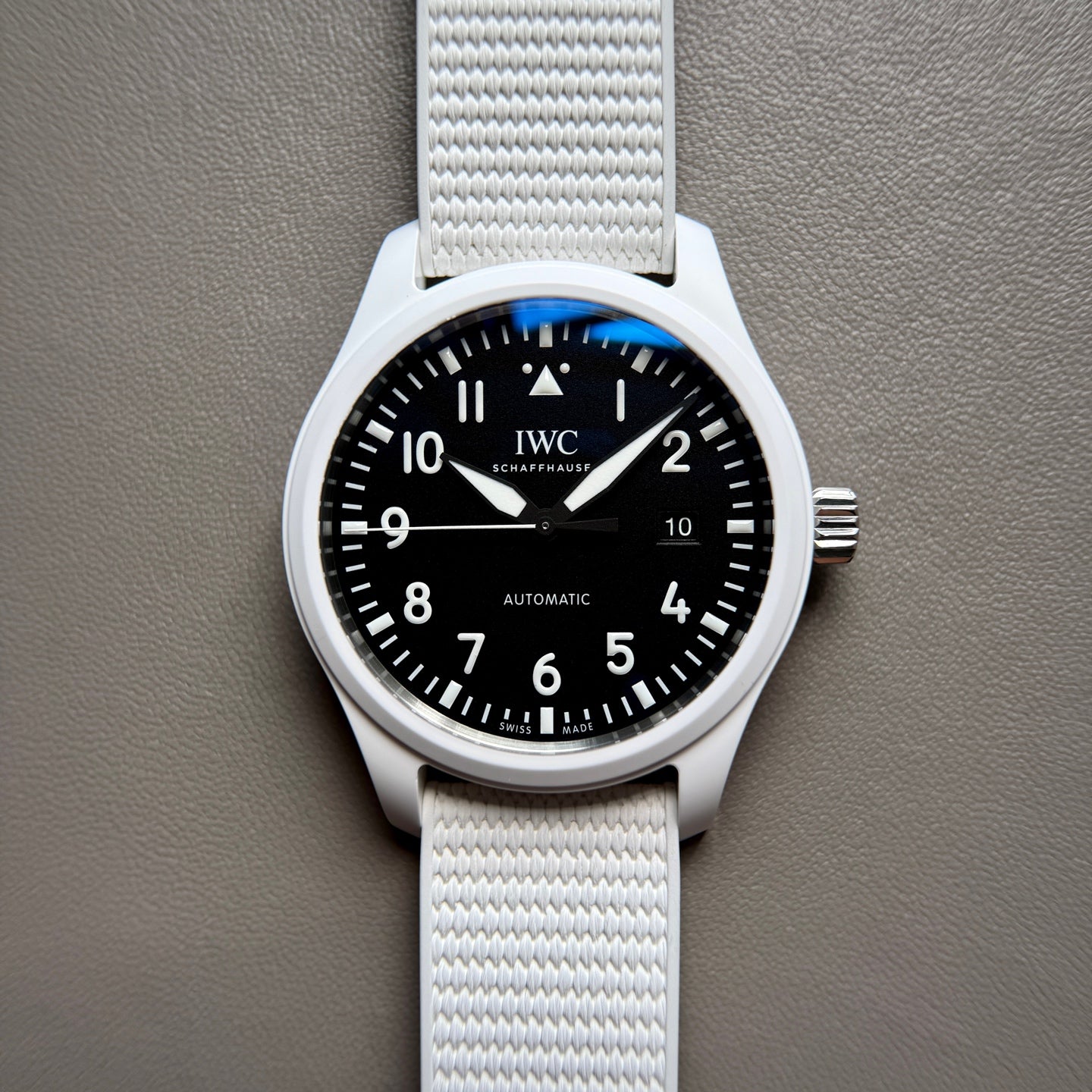 IWC Pilot’s Watch IW328104, 2025 full set