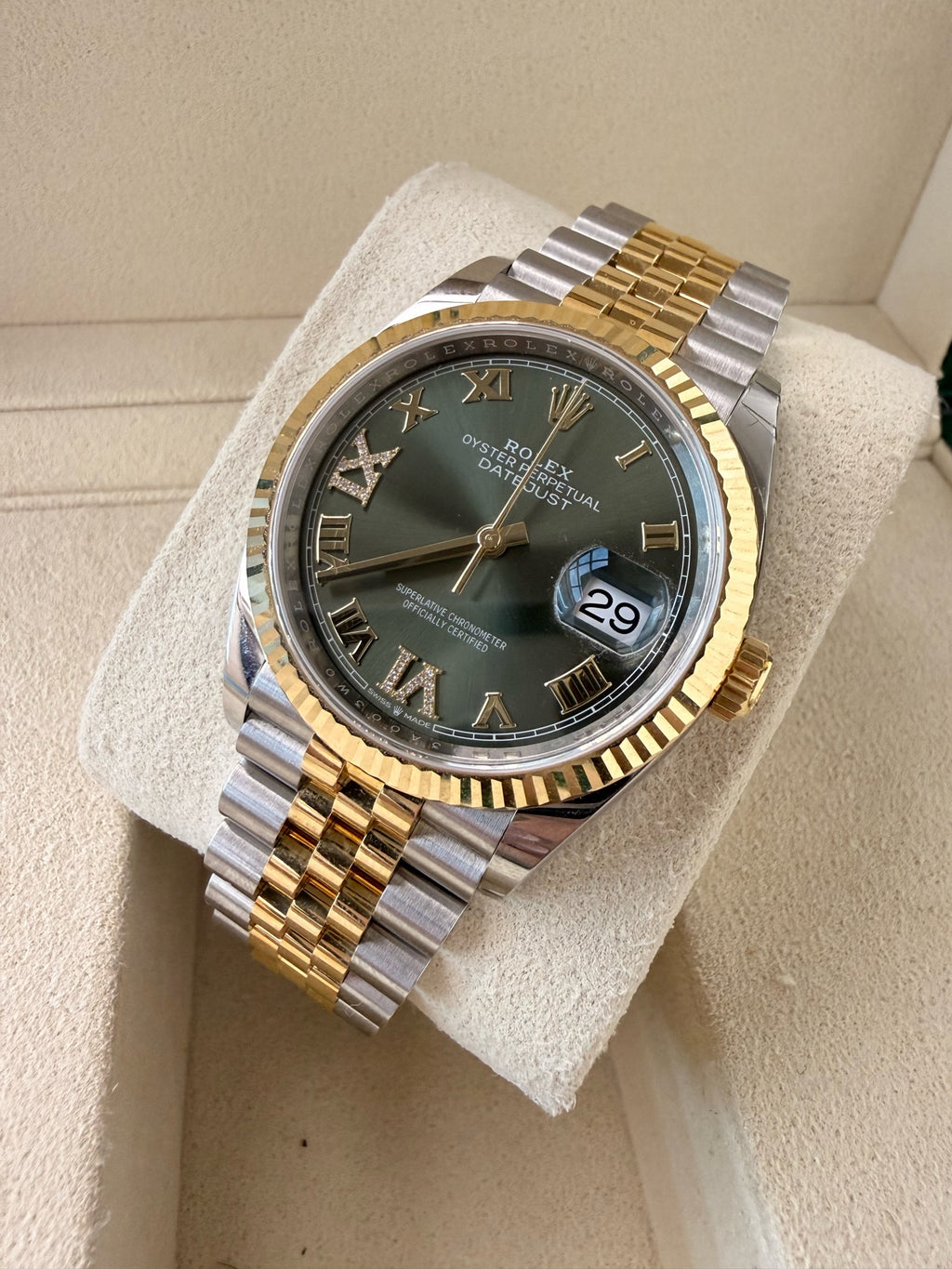 Rolex Datejust Ref. M126233-0025 automatic winding two tone oystersteel and yellow gold 36mm watch only