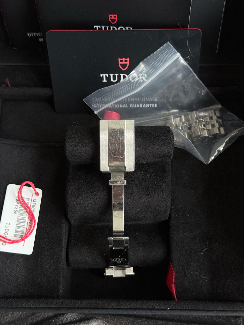Tudor Ref. M79000-0001 37mm pre owned 2025 full set