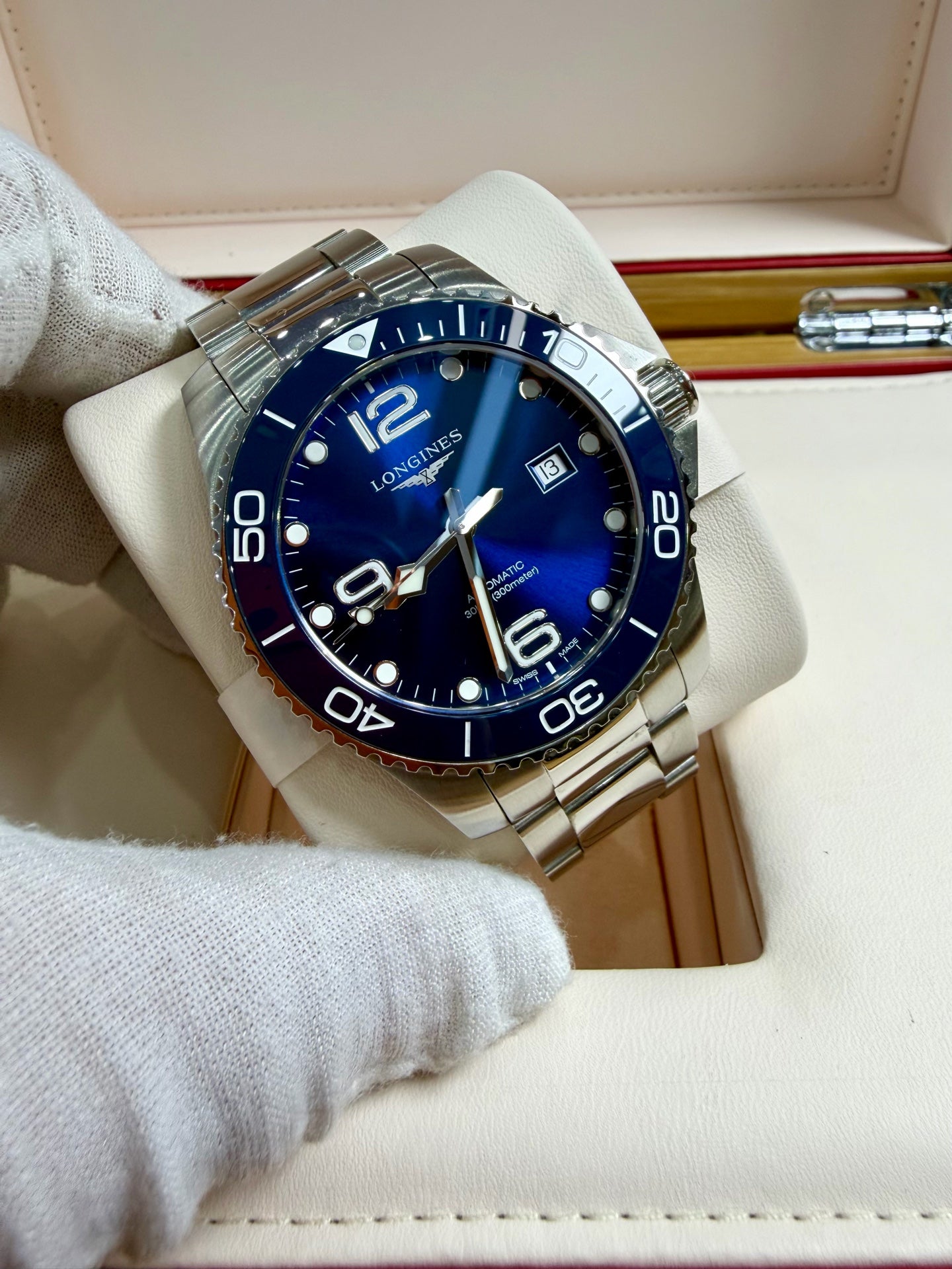 Longines HydroConquest L3.782.4.96.6 automatic movement stainless steel ceramic 43mm 2025 full set
