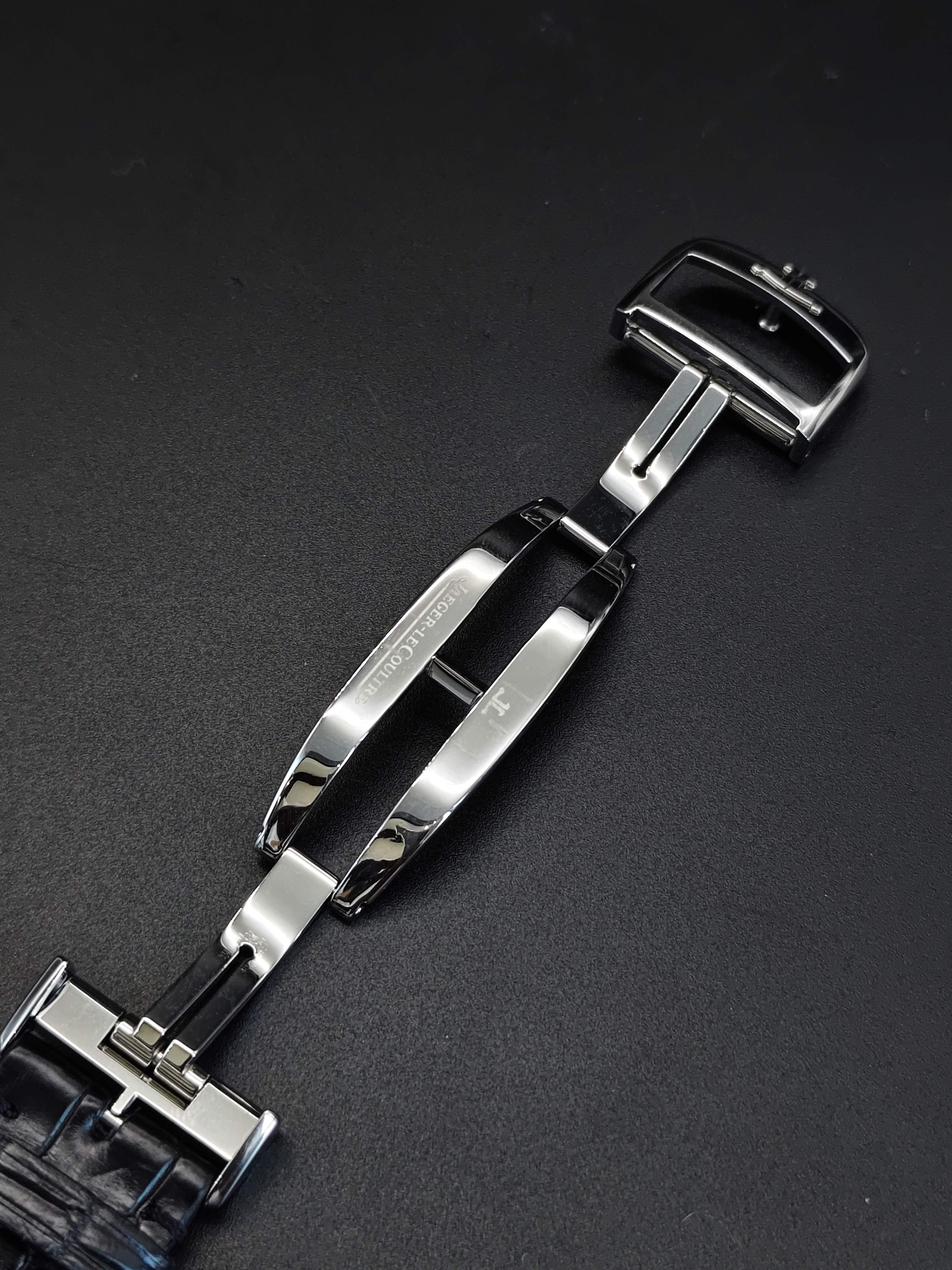 Jaeger LeCoultre Master Ultra Thin Q1368430 full set manufactured in 2022 warranty extended to 2030