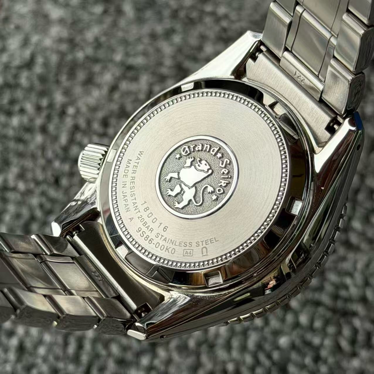 Grand Seiko SBGJ237G full set 2024