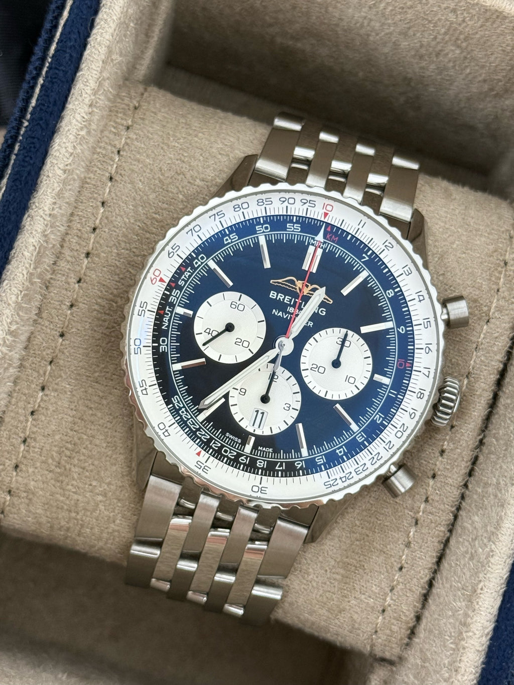 Breitling Navitimer AB0137211B1A1 2025 full set
