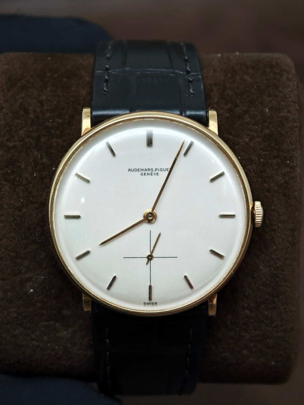 Audemars Piguet ultra thin small seconds 6248BA 18K yellow gold case cal.K2001 watch only