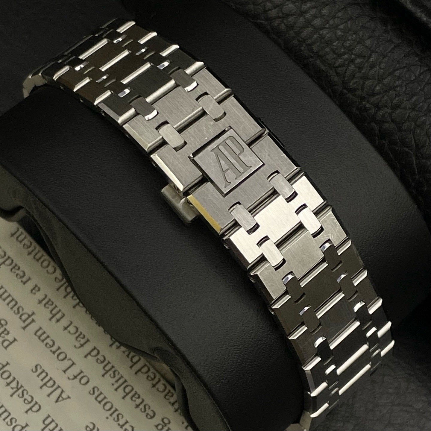 Audemars Piguet Royal Oak Ref. 15510ST.OO.1320ST.10, Grey Dial, Stainless Steel, 2023, Pre-Owned, Full Set, Full Links
