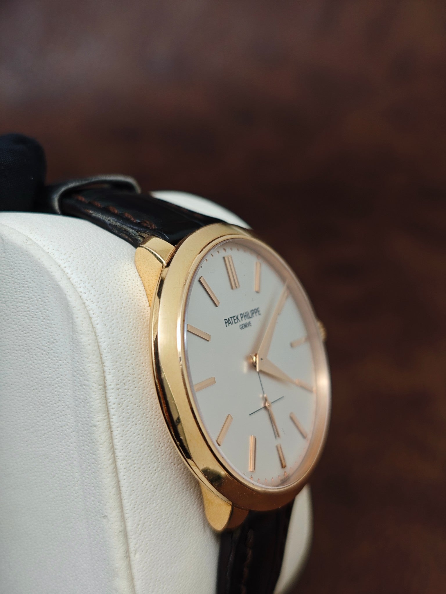 Patek Philippe Calatrava 5123R-001 2015 full set with original wooden box