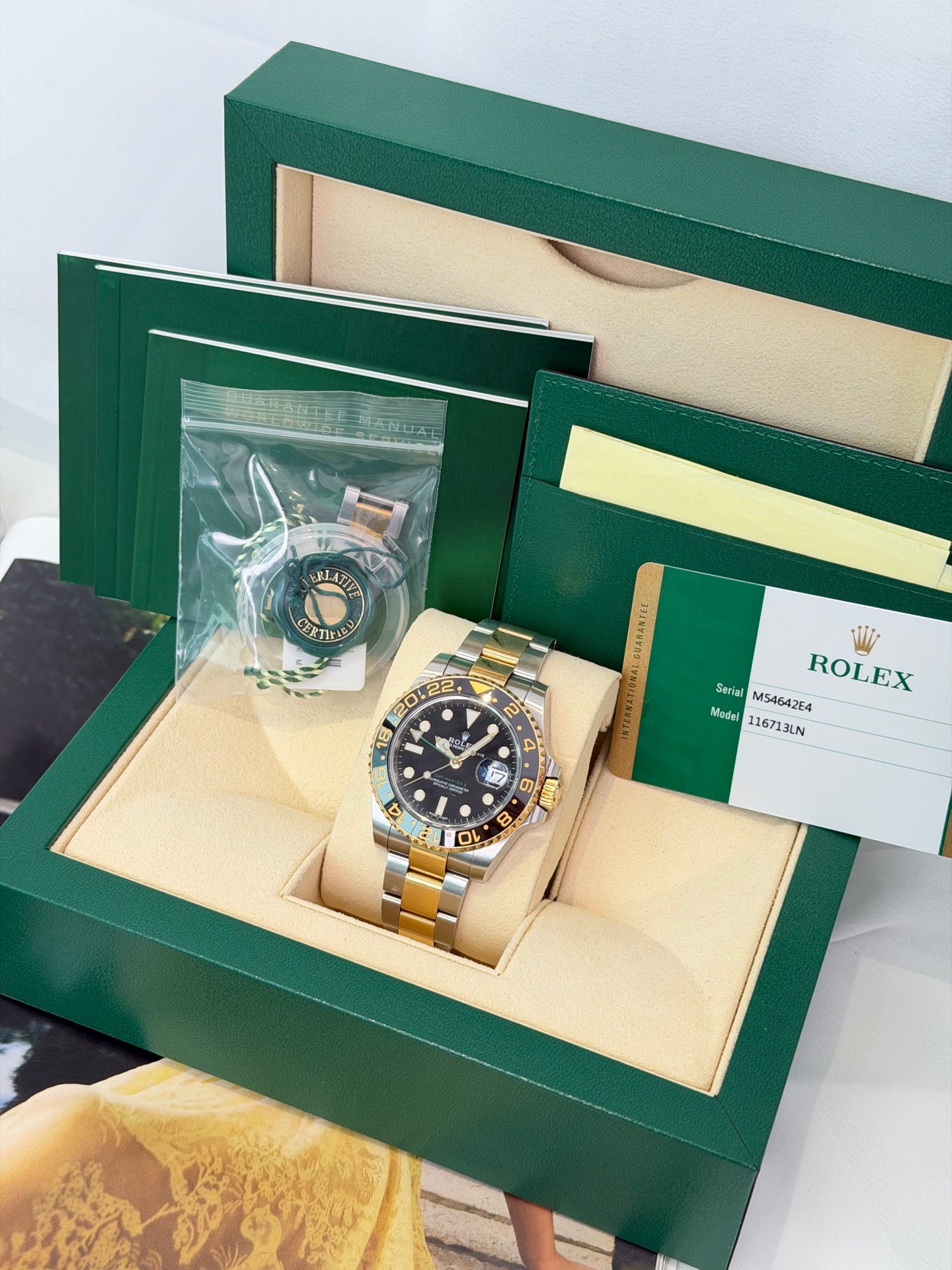 Rolex GMT-Master II 116713LN 2018 full set full links