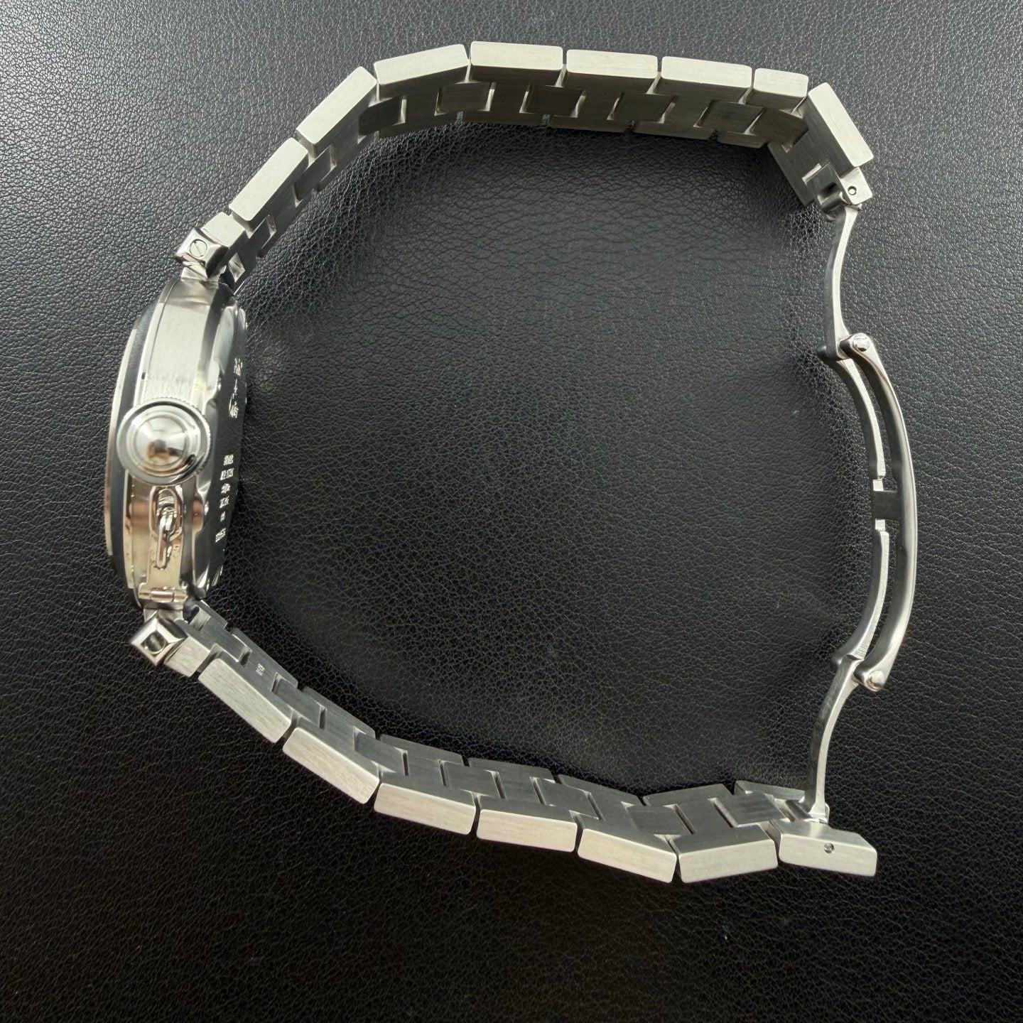 Cartier Pasha de Cartier Ref. W31015M7 automatic mechanical movement stainless steel 35mm Watch only