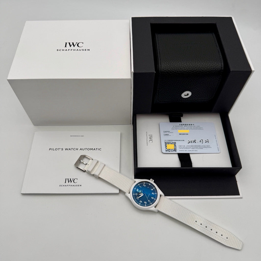 IWC Pilot’s Watch IW328104, 2025 full set