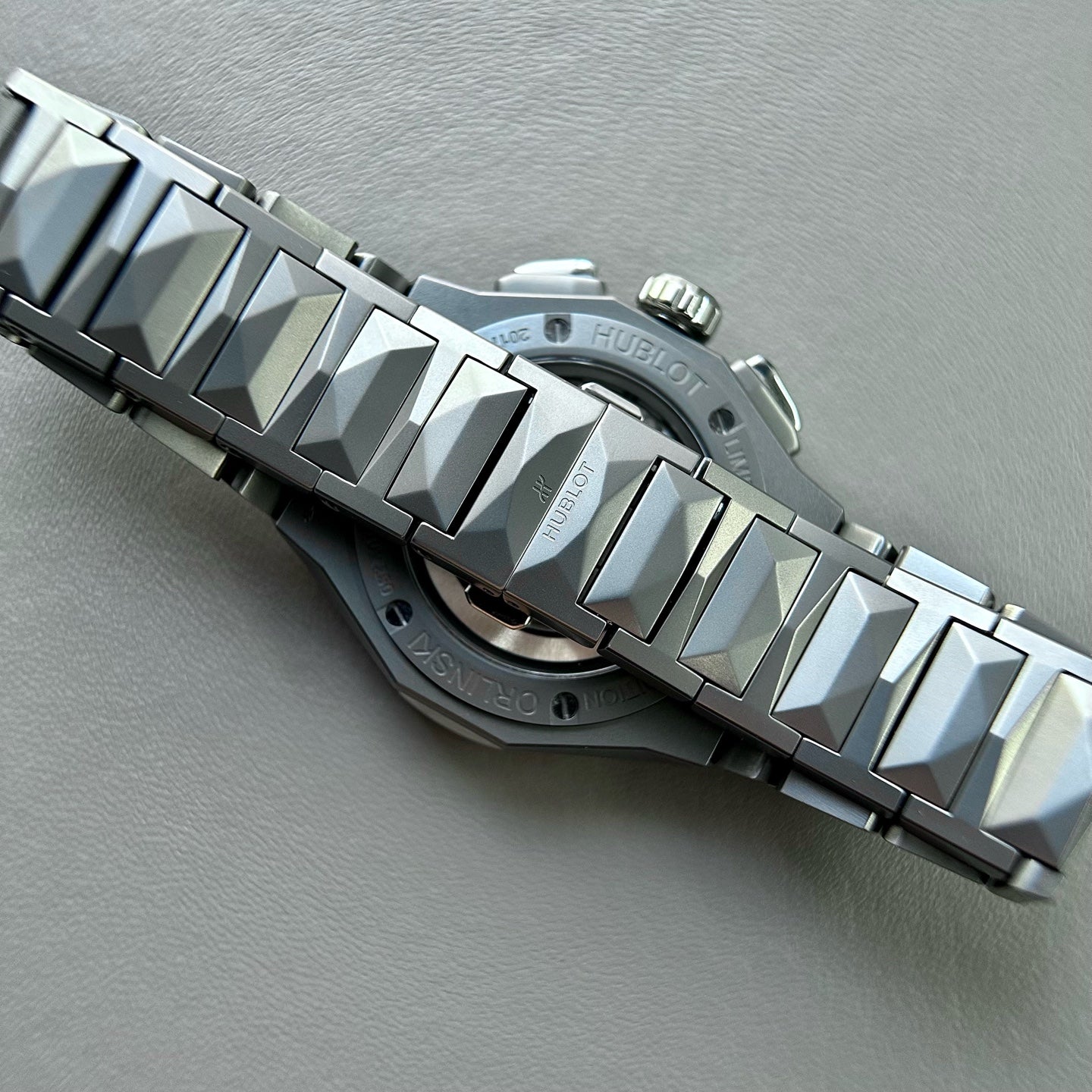 Hublot Classic Fusion 549.NI.1270.NI.ORL23 French sculptor Orinsky limited to 250 pieces 2025 full set