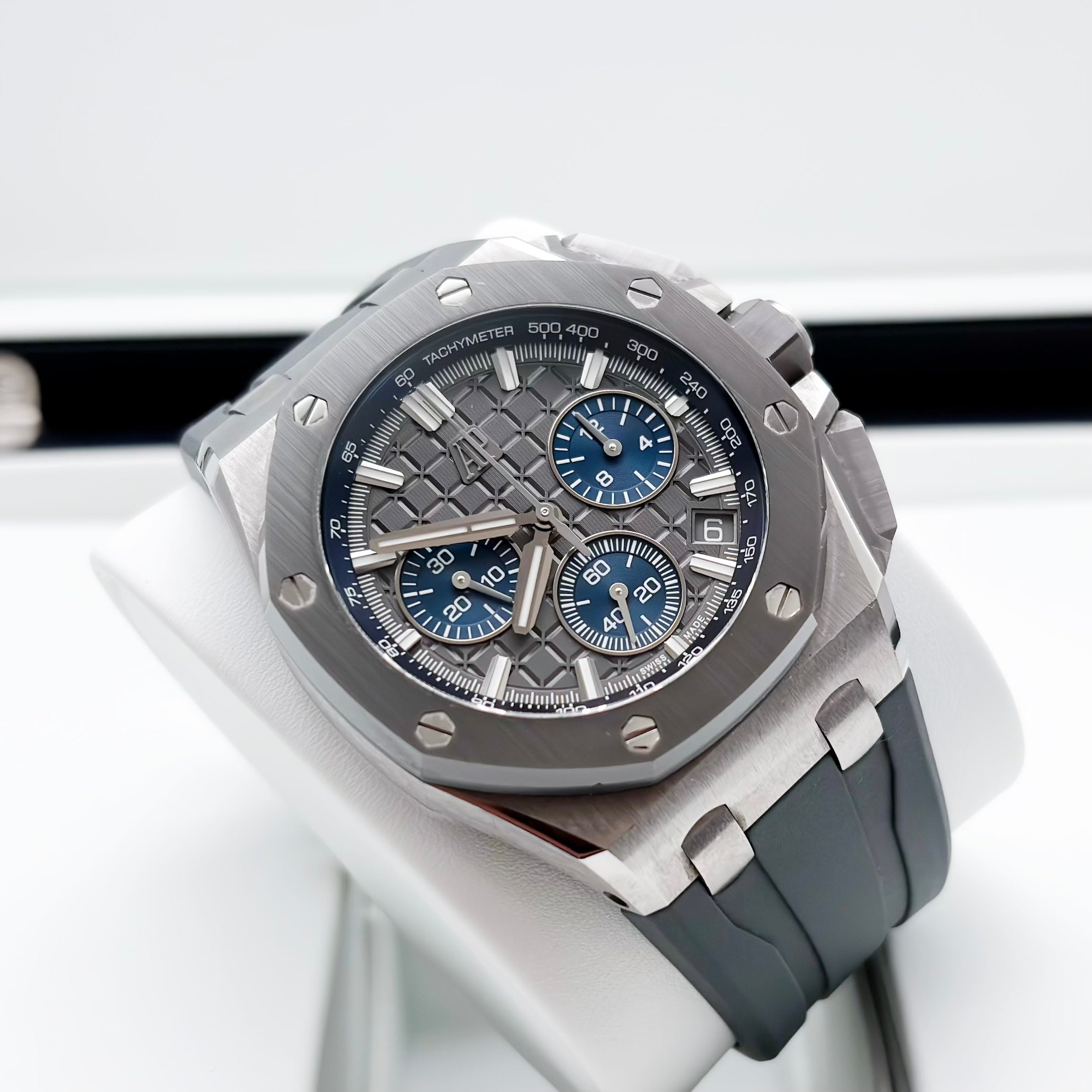 Audemars Piguet Royal Oak Offshore Ref. 26420IO.OO.A009CA.01 Titanium 43mm Automatic Chronograph 2021 Full Set (No Box)
