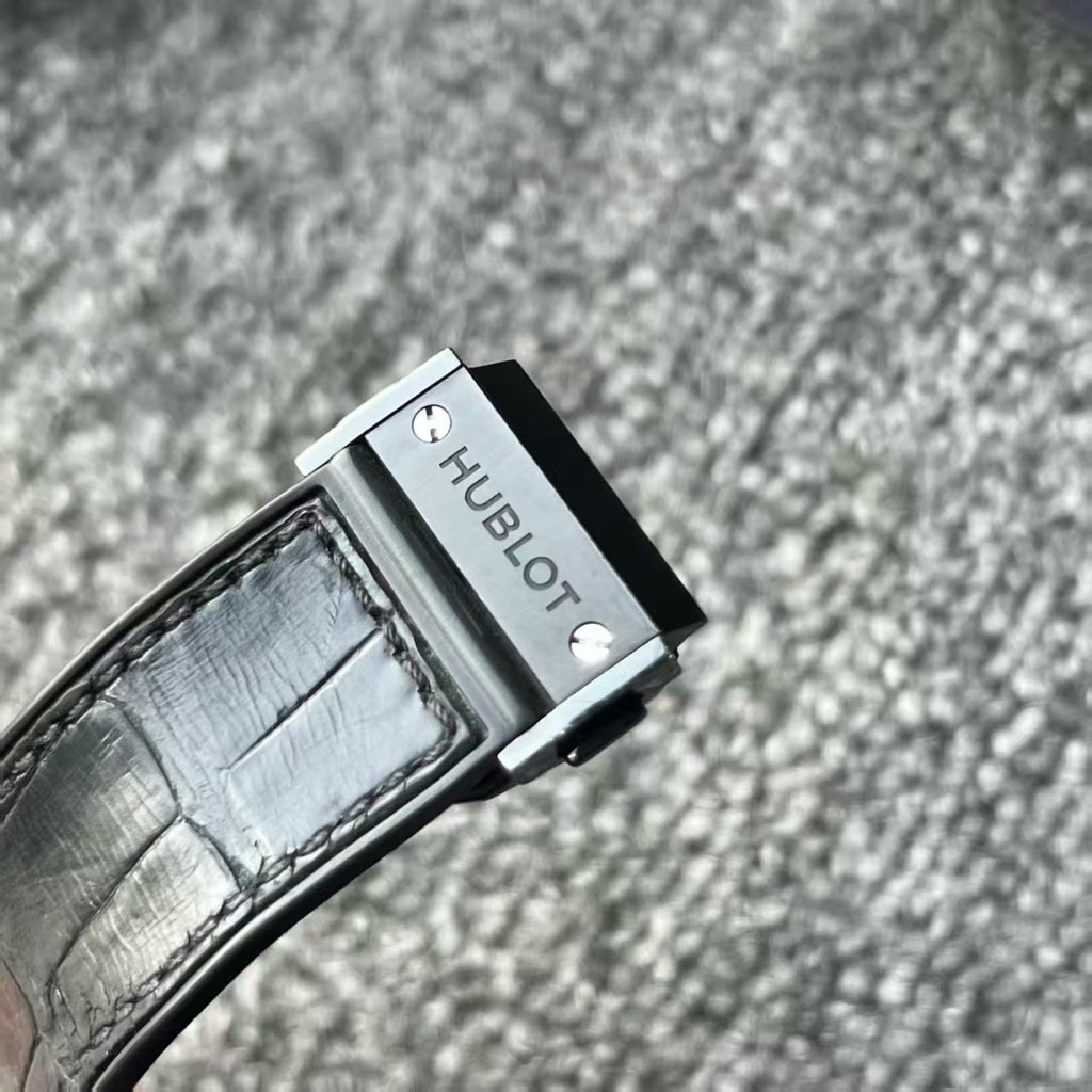 Hublot Classic Fusion 517.CX.0170.LR full set 2018