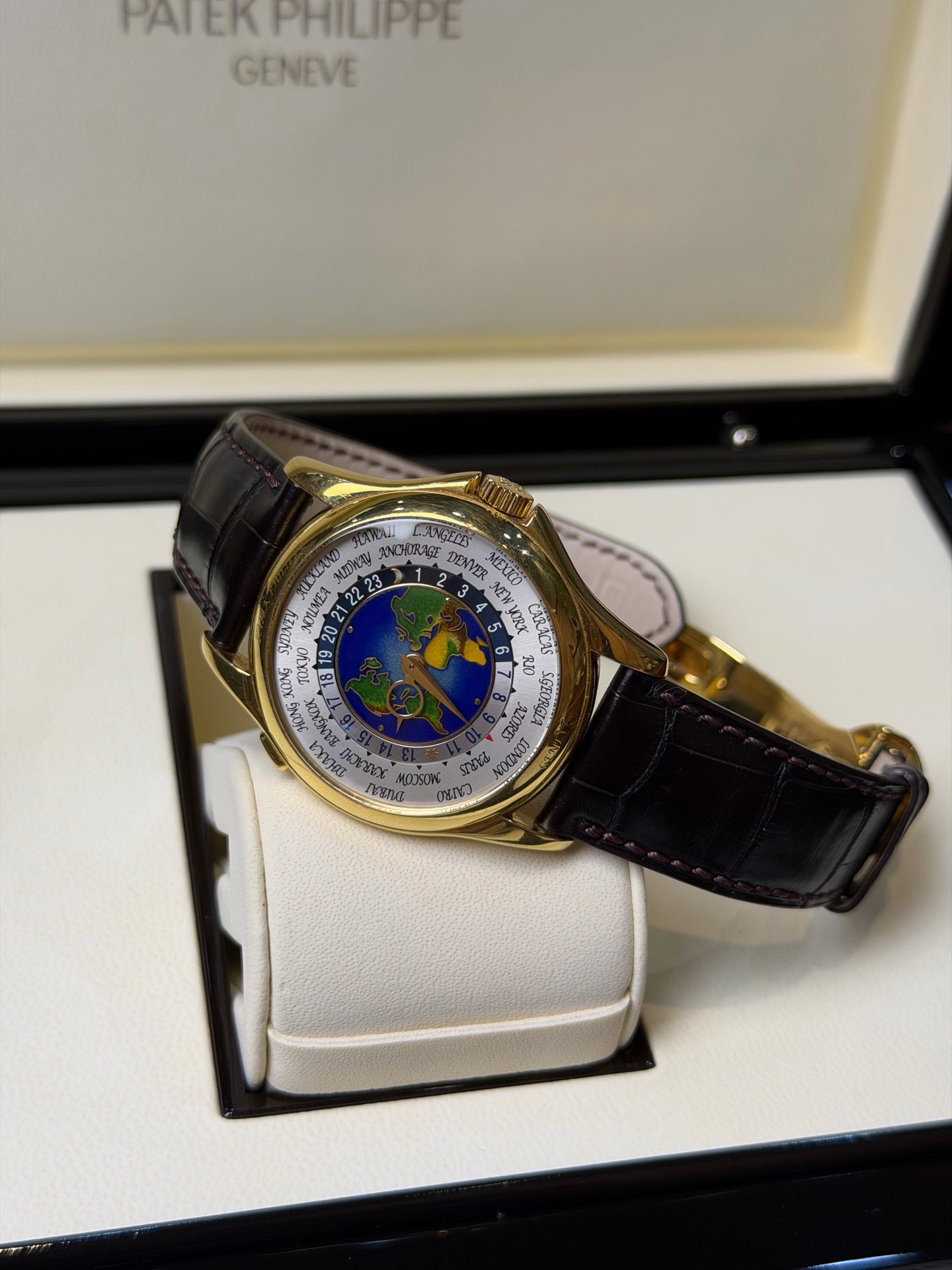 Patek Philippe Complications Ref. 5131J-001 automatic mechanical 18k yellow gold 39.5mm full set 2014