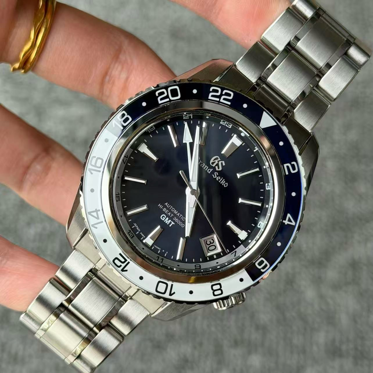 Grand Seiko SBGJ237G full set 2024