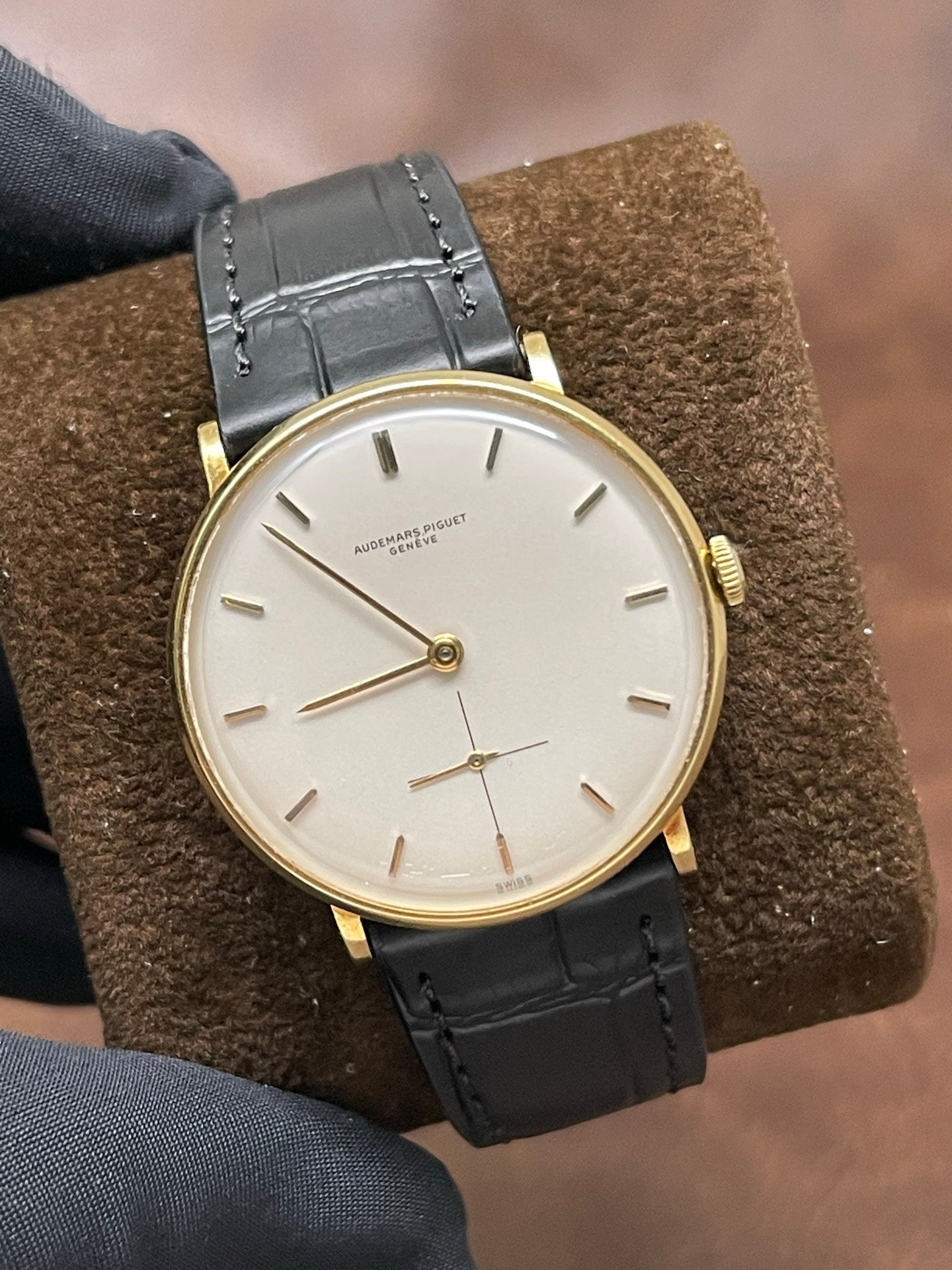 Audemars Piguet ultra thin small seconds 6248BA 18K yellow gold case cal.K2001 watch only